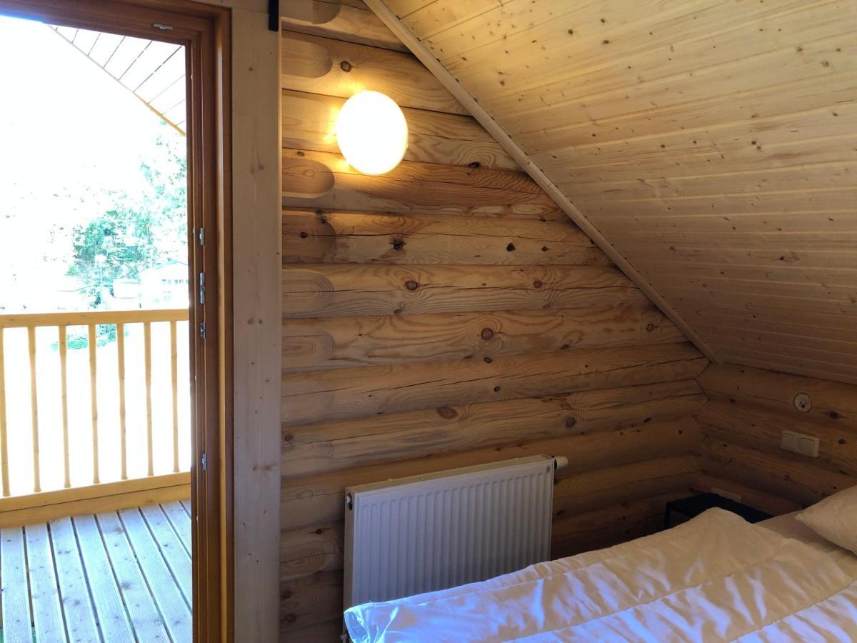 Boomstamhuis High Chaparral * Oorsbeek