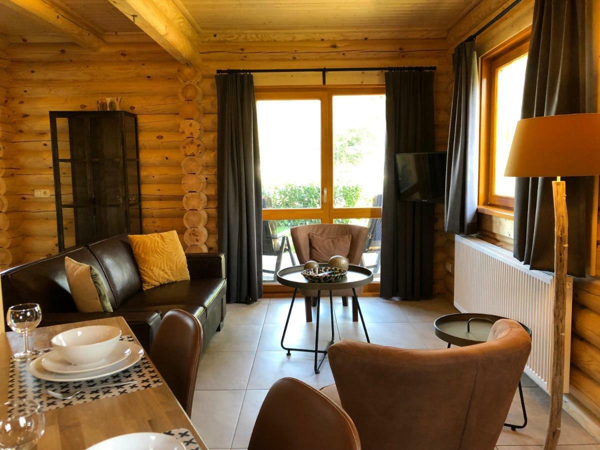 Boomstamhuis High Chaparral Ferienpark *